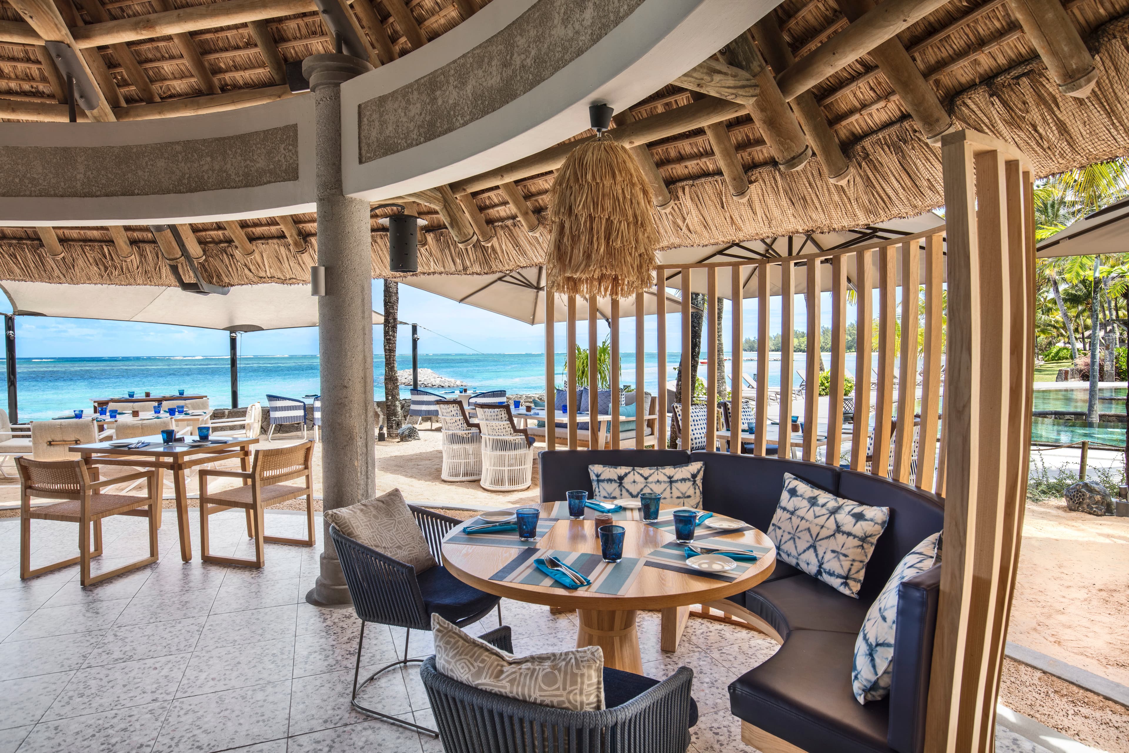 Beachfront dining in Mauritius