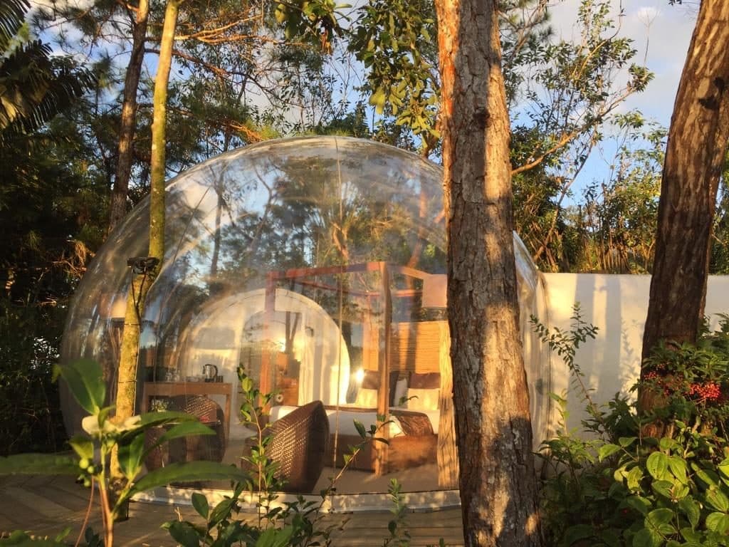 BUBBLE LODGE, BOIS CHERI